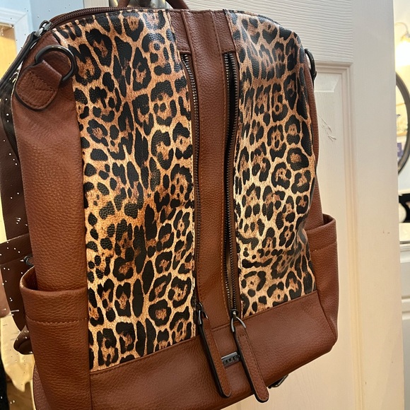 Purse/backpack - Picture 2 of 2